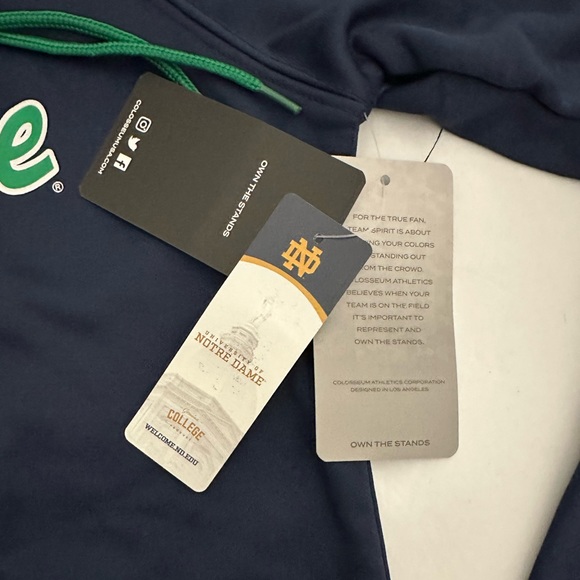 NEW Notre Dame cowneck sweater with front pounch size Small - Picture 8 of 14